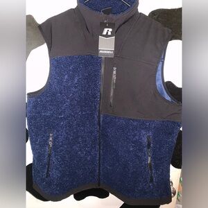 Brand new men’s size xlarge Sherpa vest